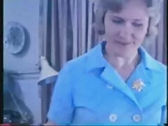 Donna anziana signif ...